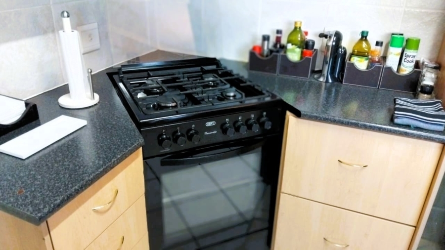 3 Bedroom Property for Sale in Country Club Western Cape
